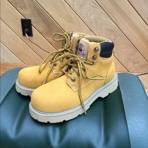 BRAHMA Women’s Steel Toed Work Boots